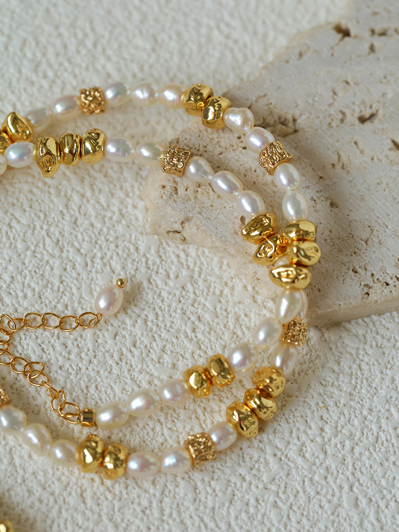 18K Gold Plated Freshwater Pearl & Hammered Bead Necklace | Minimalist Vintage Collar Necklace