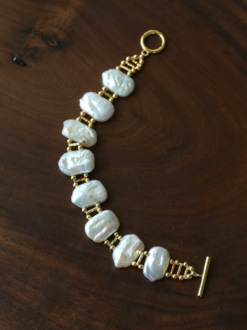 Vintage Baroque Pearl Bracelet – 18K Gold Plated Freshwater Pearl Statement Bracelet