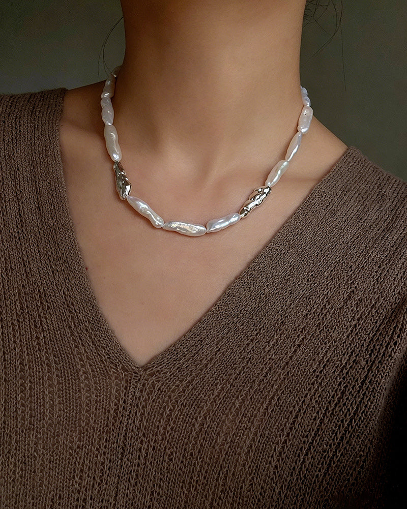 Long Drop Baroque Pearl Necklace – Natural Freshwater Pearl Statement Necklace with Gold Beads