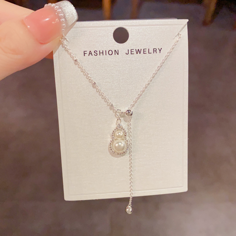 Y Pearl Necklace Sliver
