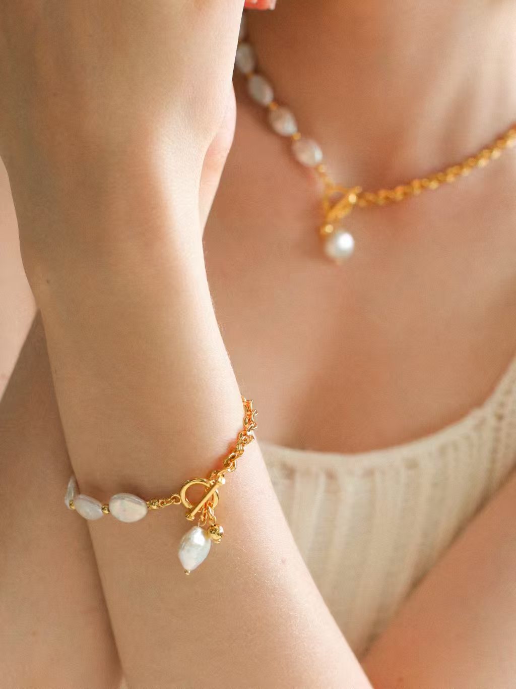 Natural Teardrop Baroque Freshwater Pearl Necklace, Bracelet & Jewelry Set | 18K Gold Plated