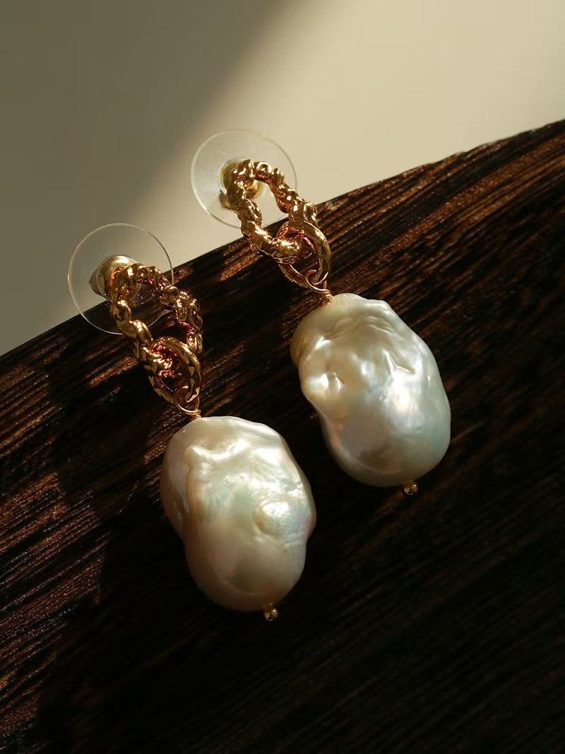 Baroque Pearl Hammered Gold Earrings, Natural Freshwater Pearl Drop Earrings with 18K Gold-Plated Hoop