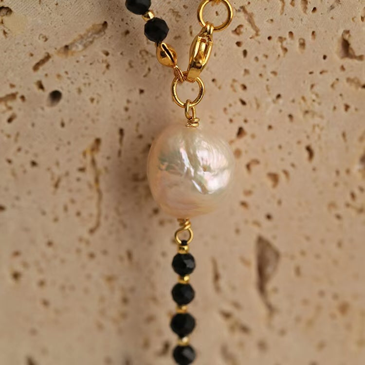 Black Onyx & Baroque Pearl Y Necklace, Moon Pendant Gemstone Necklace, Natural Freshwater Pearl Gold Vintage Jewelry