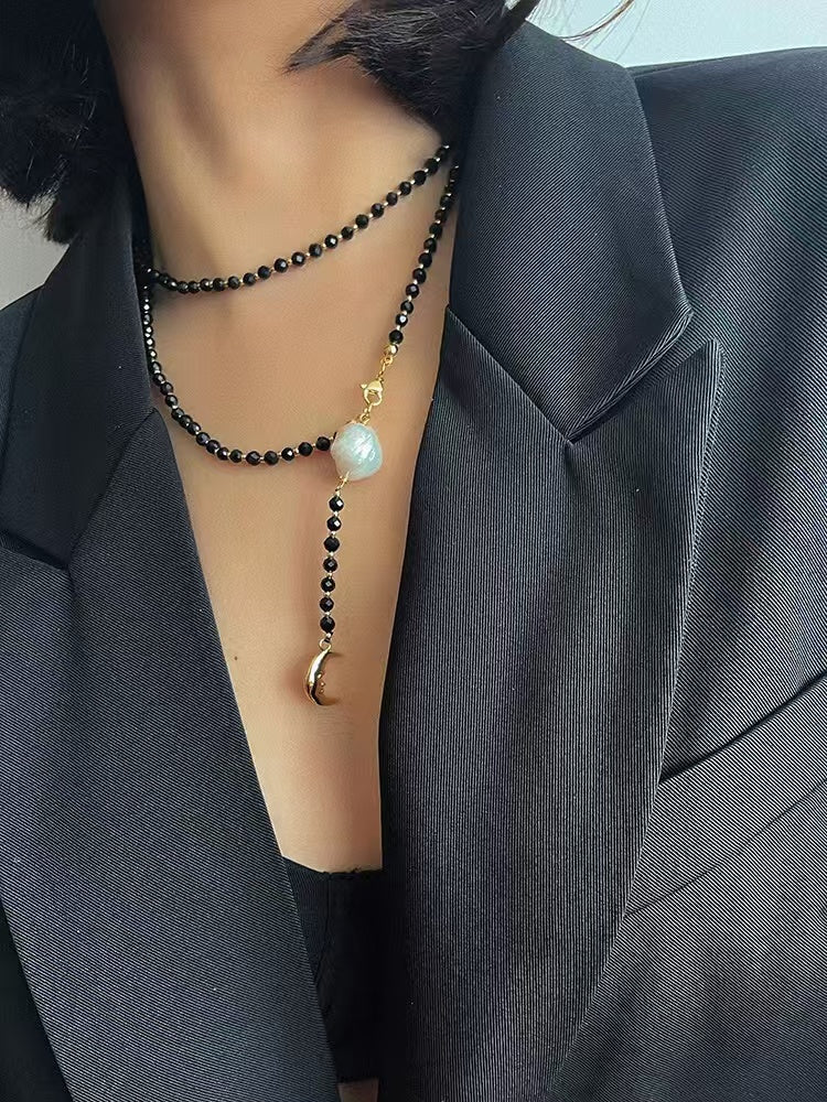 Black Onyx & Baroque Pearl Y Necklace, Moon Pendant Gemstone Necklace, Natural Freshwater Pearl Gold Vintage Jewelry