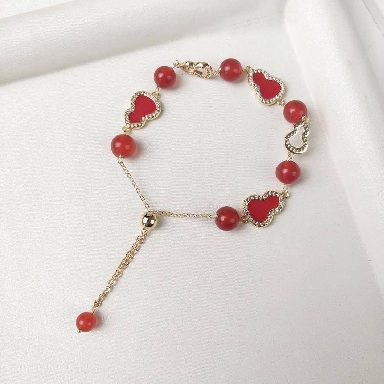 Natural Crystal Gourd Bracelet with Heart Mother-of-Pearl Clasp & Y Chain Drop, Rose Quartz Red Agate Amethyst Gemstone Bead Bracelet, Vintage Light Luxury Jewelry