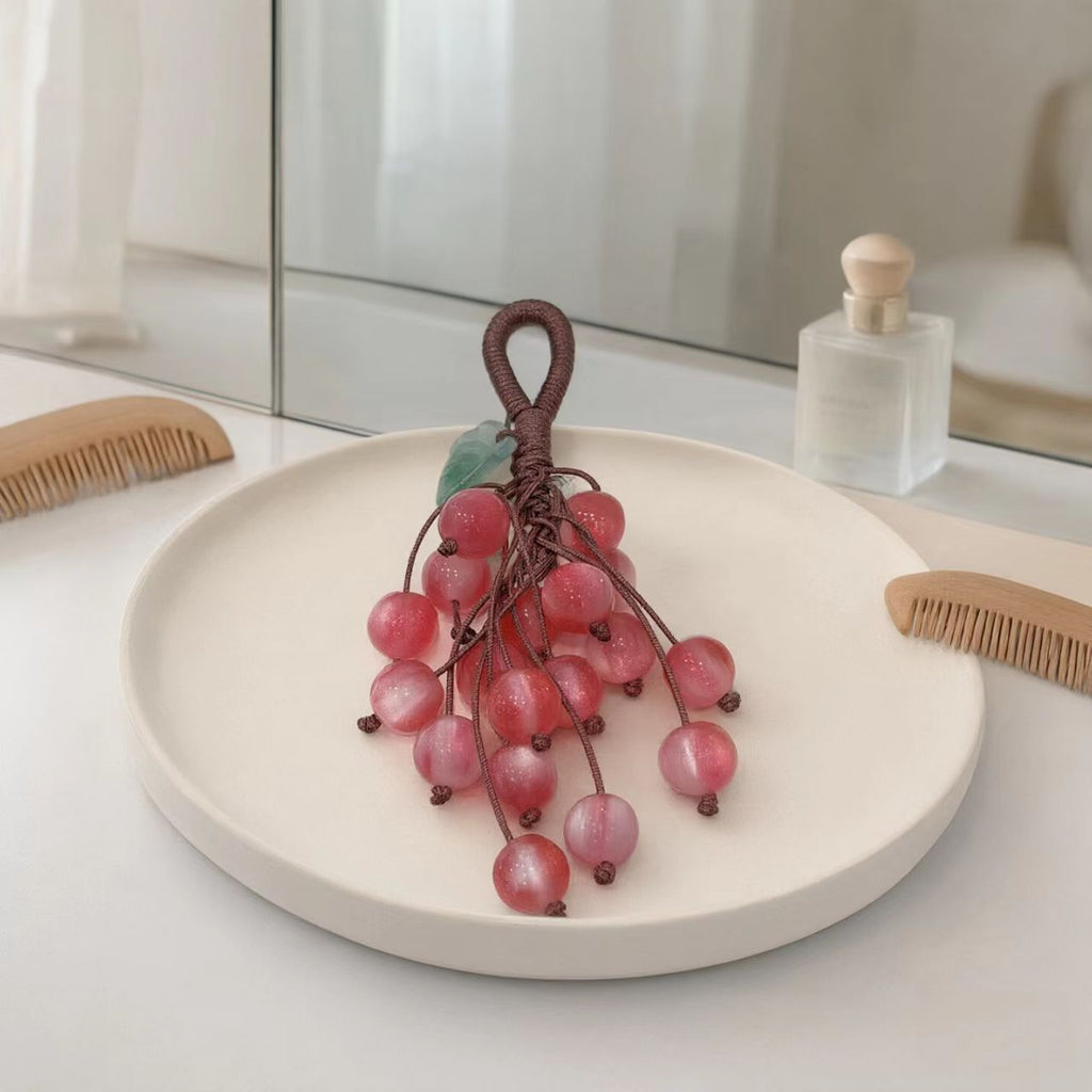 Cute resin grape pendant for handbag decoration