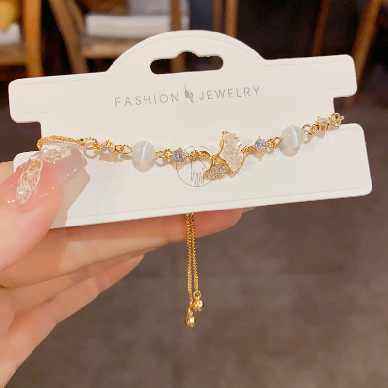 Adjustable crystal maple leaf bracelet for women