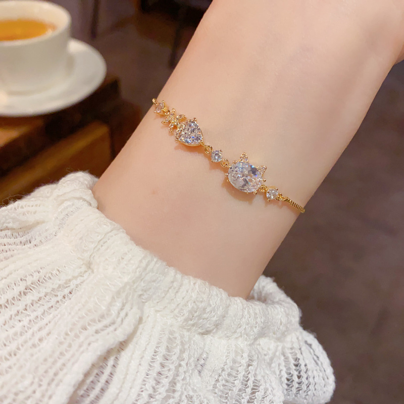 Adjustable gold crystal bracelet
