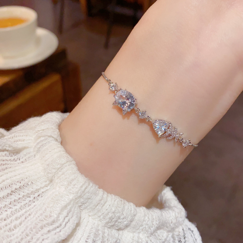 Zircon Cat Fishbone Slider Bracelet | Gold & Silver Sparkling Luxury Bracelet