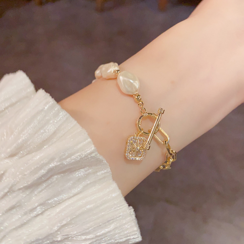 Baroque pearl T-bar bracelet for women