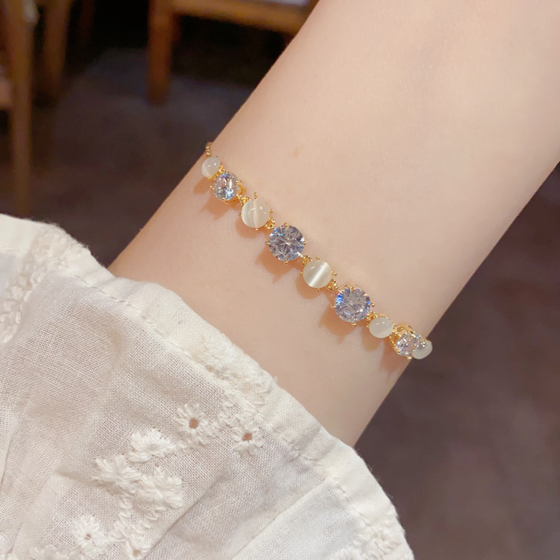 Moonstone effect zircon bracelet