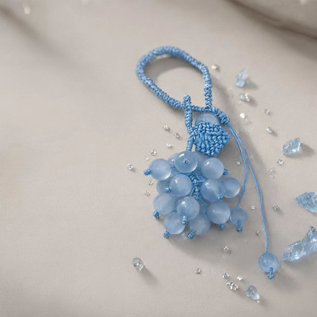 Cute resin grape pendant for handbag decoration