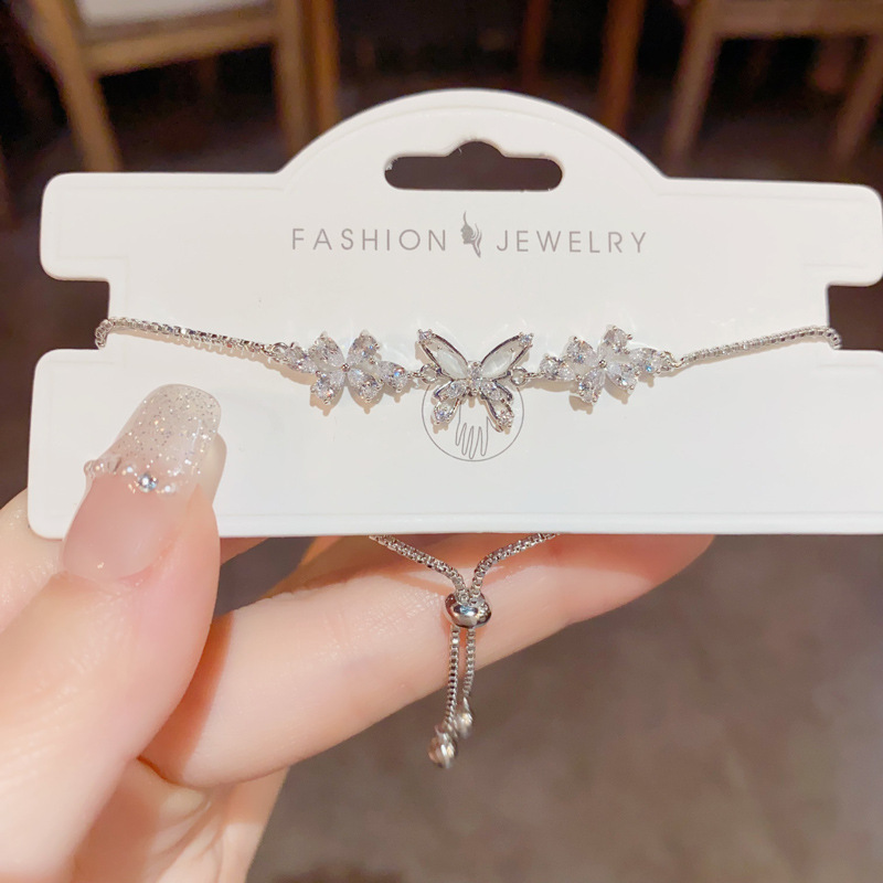 Sparkling crystal butterfly pearl bracelet