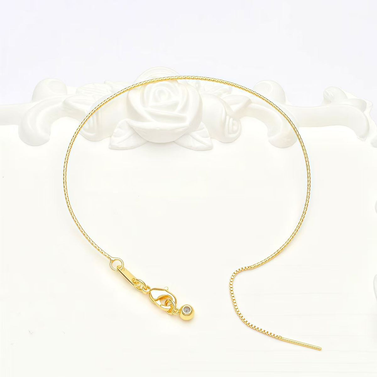 Adjustable 18K gold plated bracelet chain with engraved texture