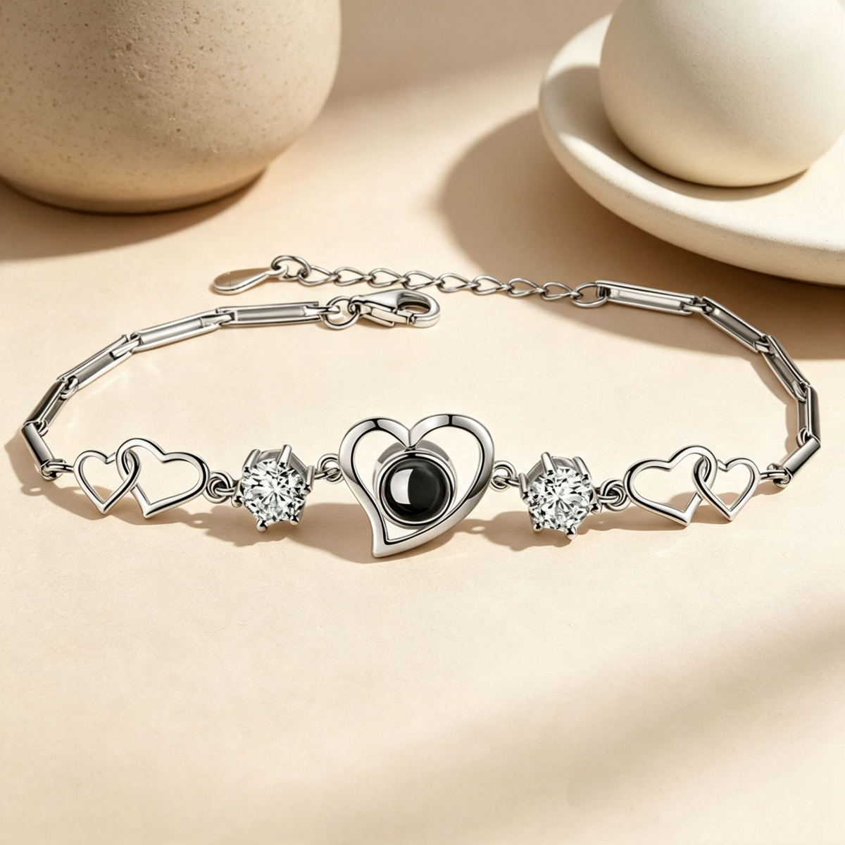 heart link projection bracelet silver